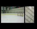IPhone в качестве хоккейной шайбы